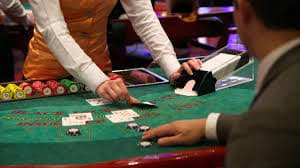 Live blackjack dealer studio at pin188